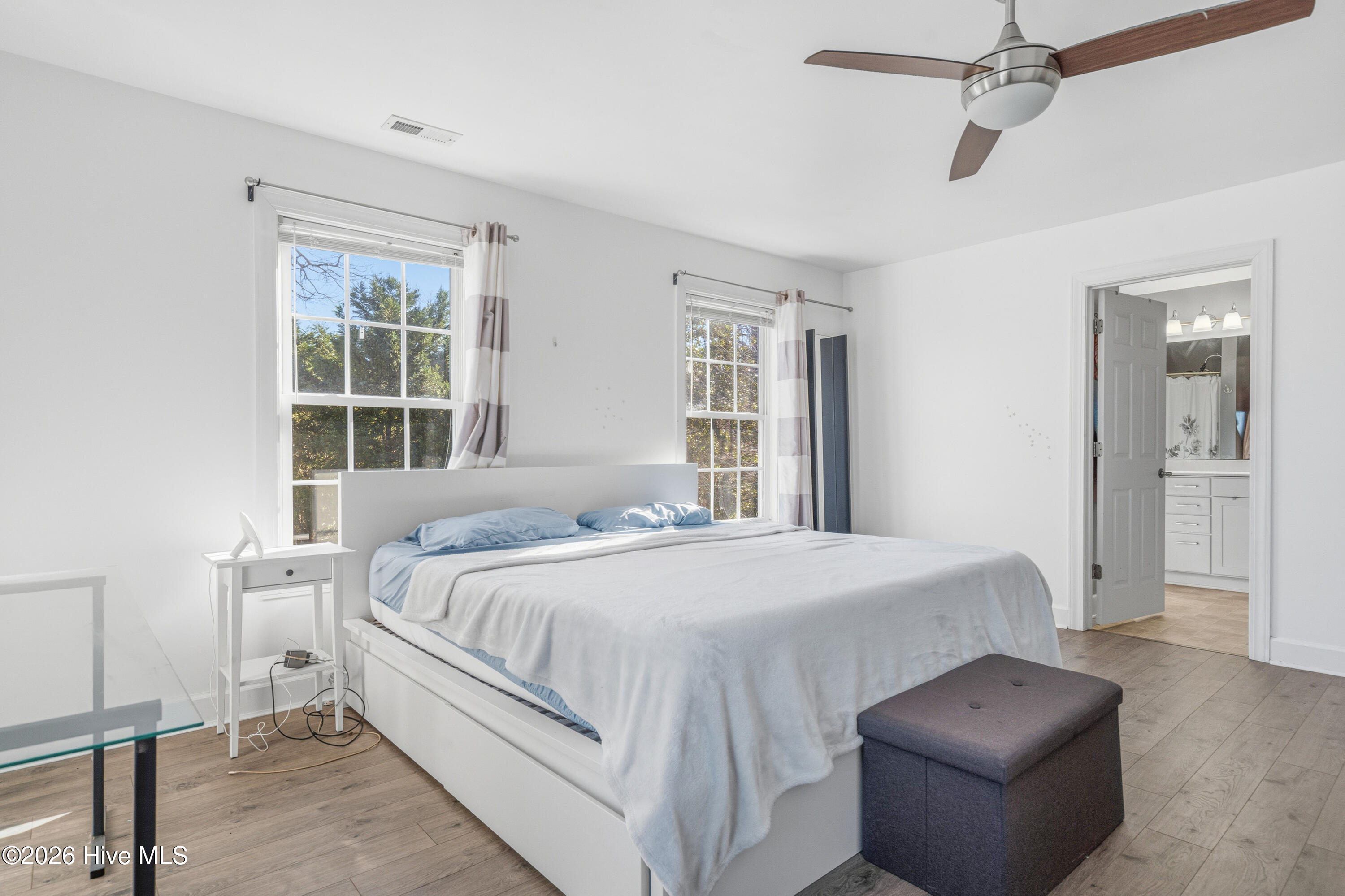 103 Gibbs Road New Bern, NC 28560 - Photo 26 of 41 103 Gibbs Rd | Interior exterior (22 of