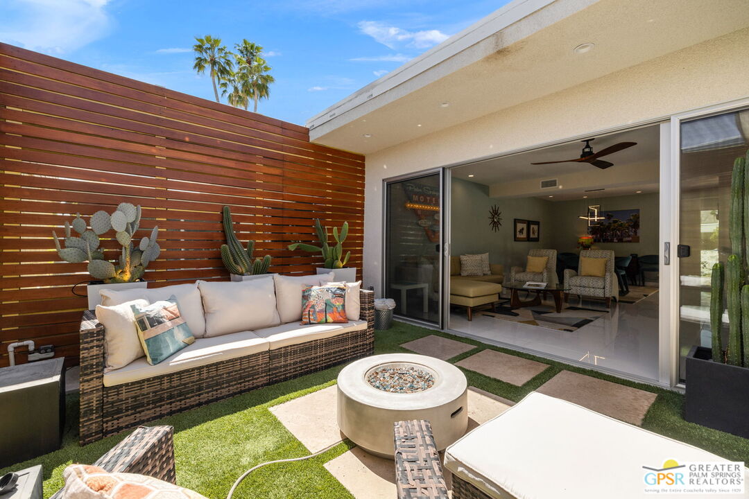 2033 Ramon Road, Unit 3B Palm Springs, CA 92264 - Photo 25 of 38 Gallery Image 25
