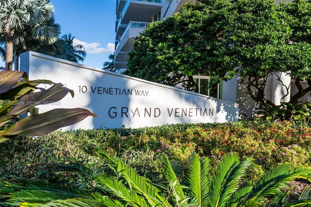 $10,500 | 10 Venetian Way, Unit 1903, Miami Beach, FL 33139