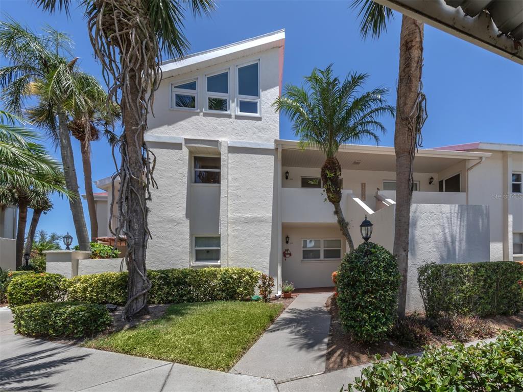 760 Village Circle, Unit 209, Venice, FL 34292 Compass