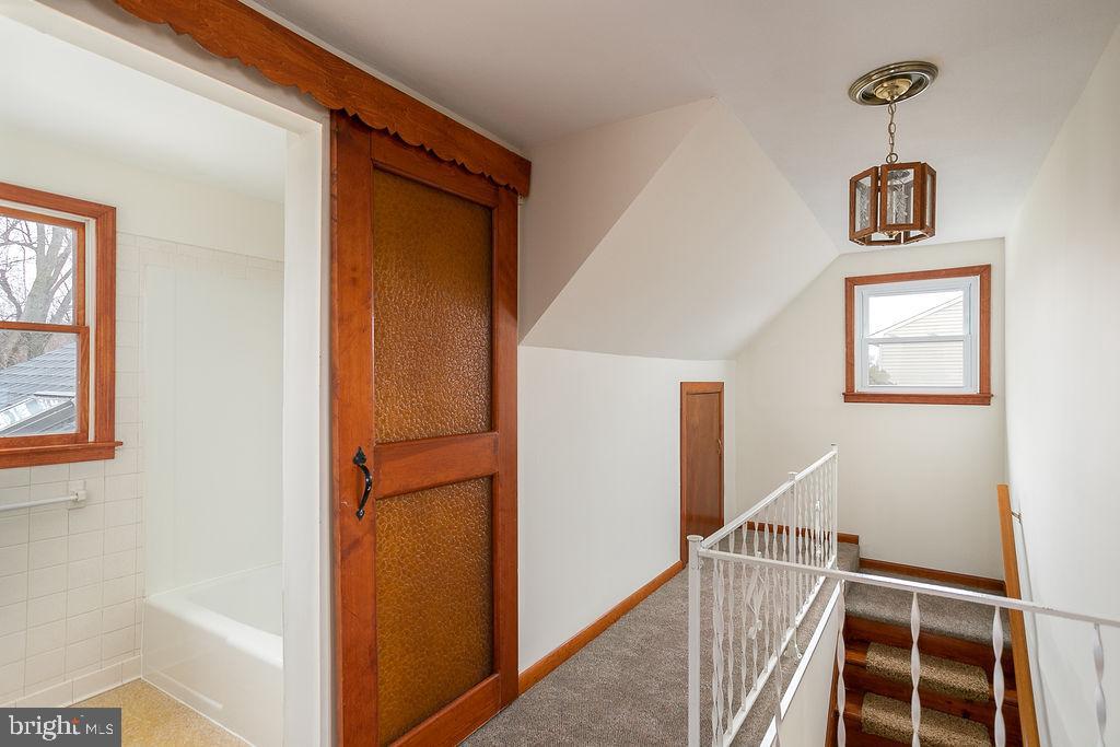 28 Albemarle Road Trenton, NJ 08690 - Photo 16 of 28 Gallery Image 16