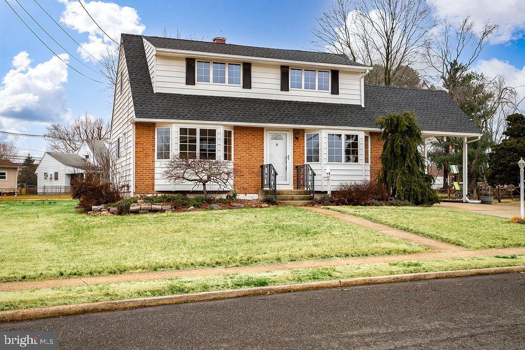 28 Albemarle Road Trenton, NJ 08690 - Photo 3 of 28 Gallery Image 3