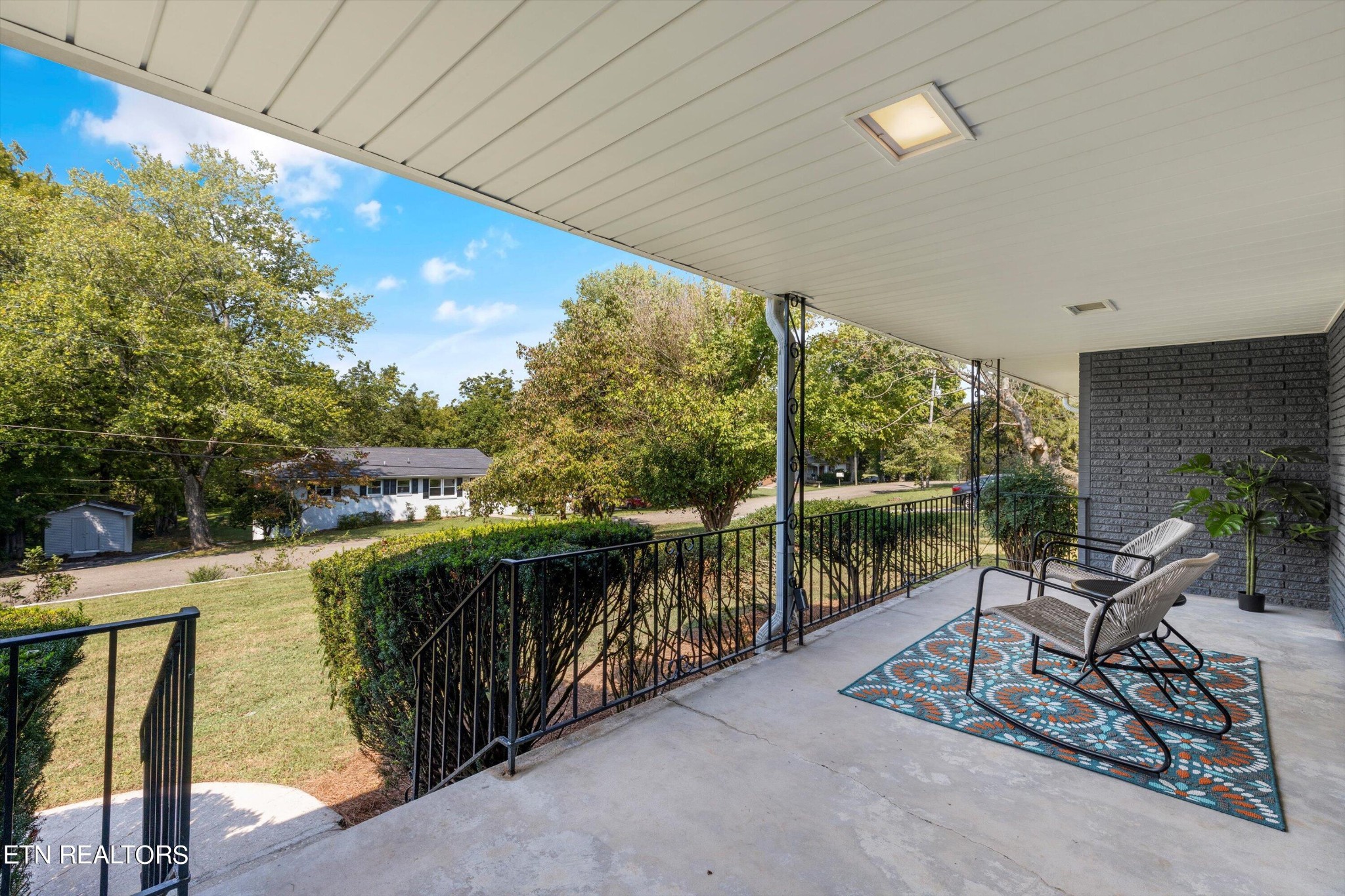 204 Delta Road Knoxville, TN 37914 - Photo 5 of 53 Gallery Image 5