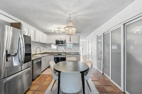 $3,200 | 1917 Northeast 3rd Street, Unit 104, Deerfield Beach, FL 33441