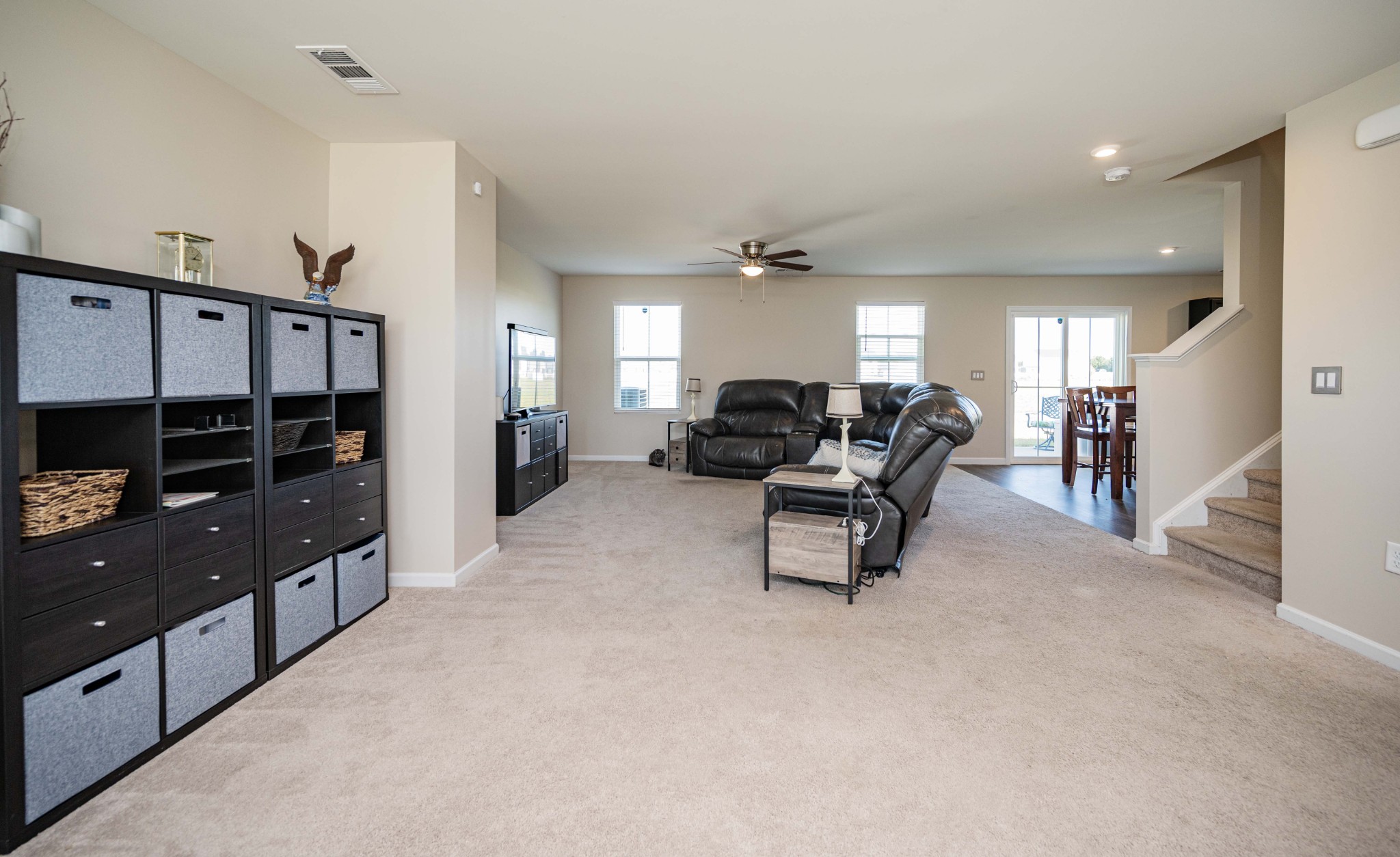 5531 Compass Way Christiana, TN 37037 - Photo 3 of 21 a living room with furniture