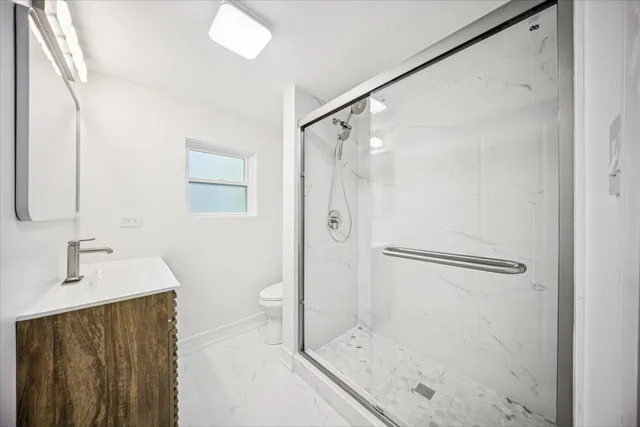 $499,900 | 22W633 Burr Oak Drive, Glen Ellyn, IL 60137