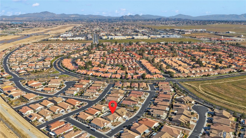 18968 Raven Street Apple Valley, CA 92308 - Photo 48 of 53 an aerial view of a city