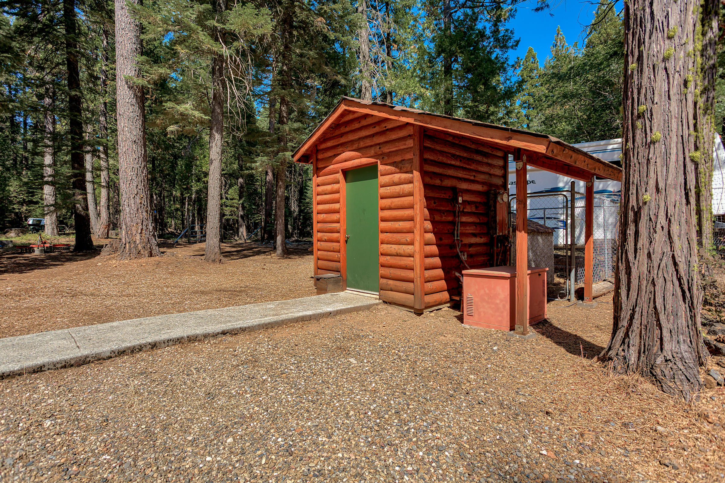 8316 Lake McCumber Road Shingletown, CA 96088 - Photo 54 of 66 495A8360