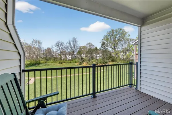 $229,900 | 3745 Southern Manor Drive, St. Louis, MO 63125