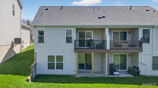 $229,900 | 3745 Southern Manor Drive, St. Louis, MO 63125