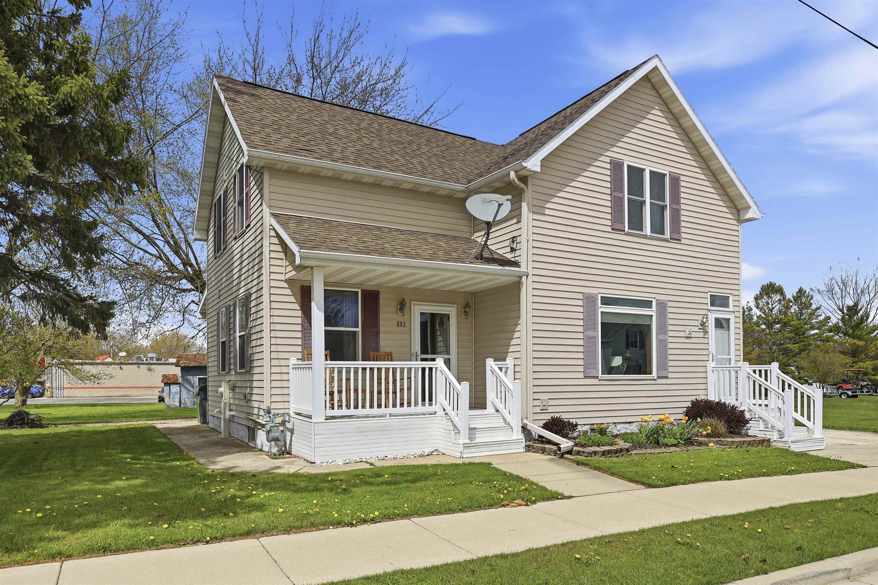 532 Mill Street Reedsville, WI 54230 - Photo 2 of 17