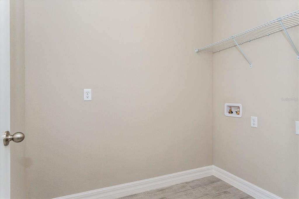 2031 Firethorn Loop Haines City, FL 33844 - Photo 18 of 20 a view of a small space