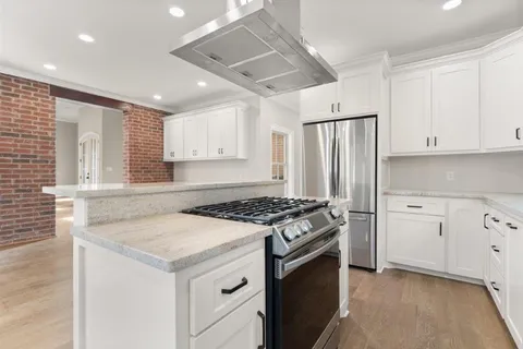 $379,000 | 4150 Primrose Drive, Lake Charles, LA 70605