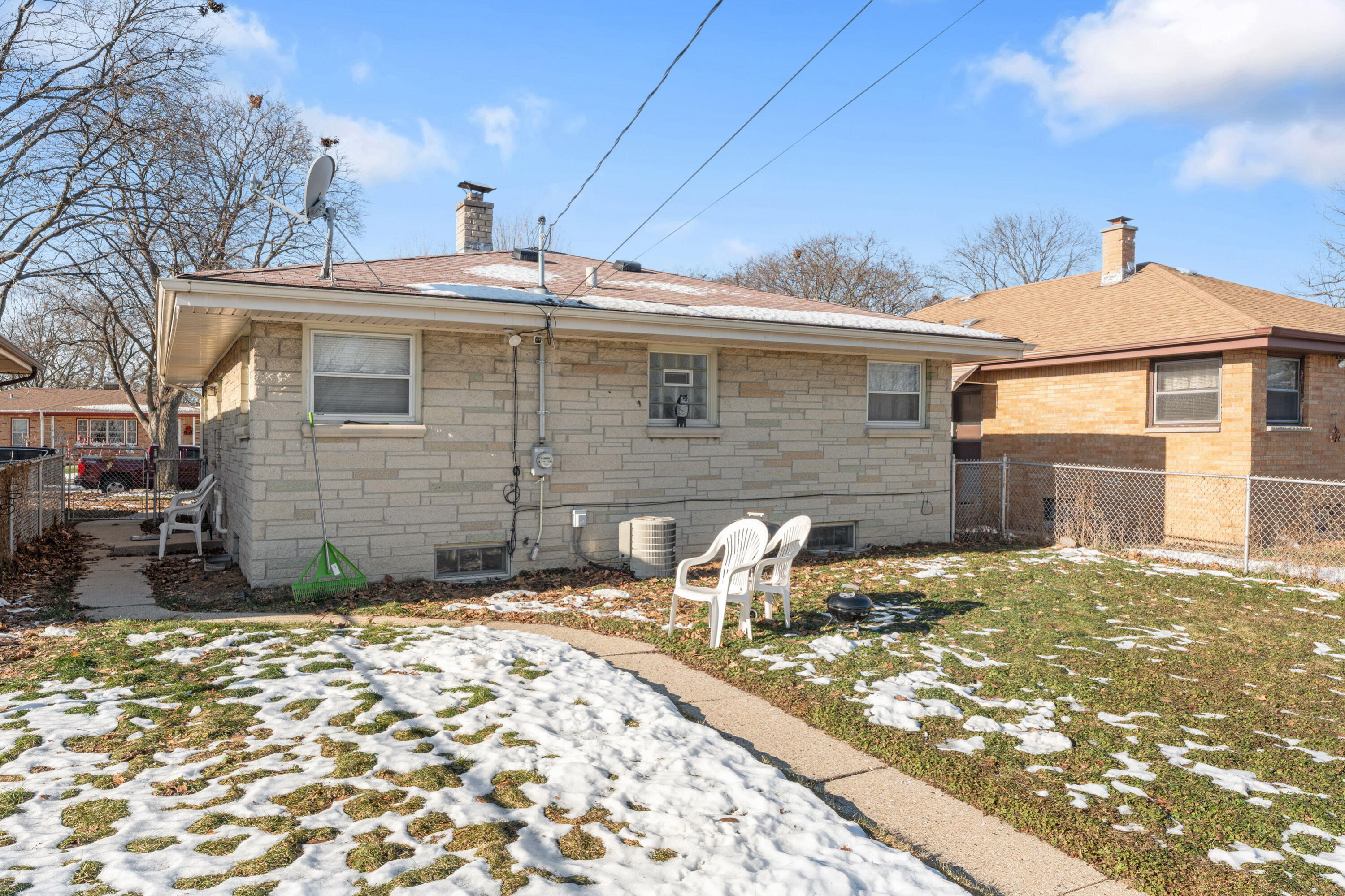 4446 North 73rd Street Milwaukee, WI 53218 - Photo 16 of 17 21_DH101672