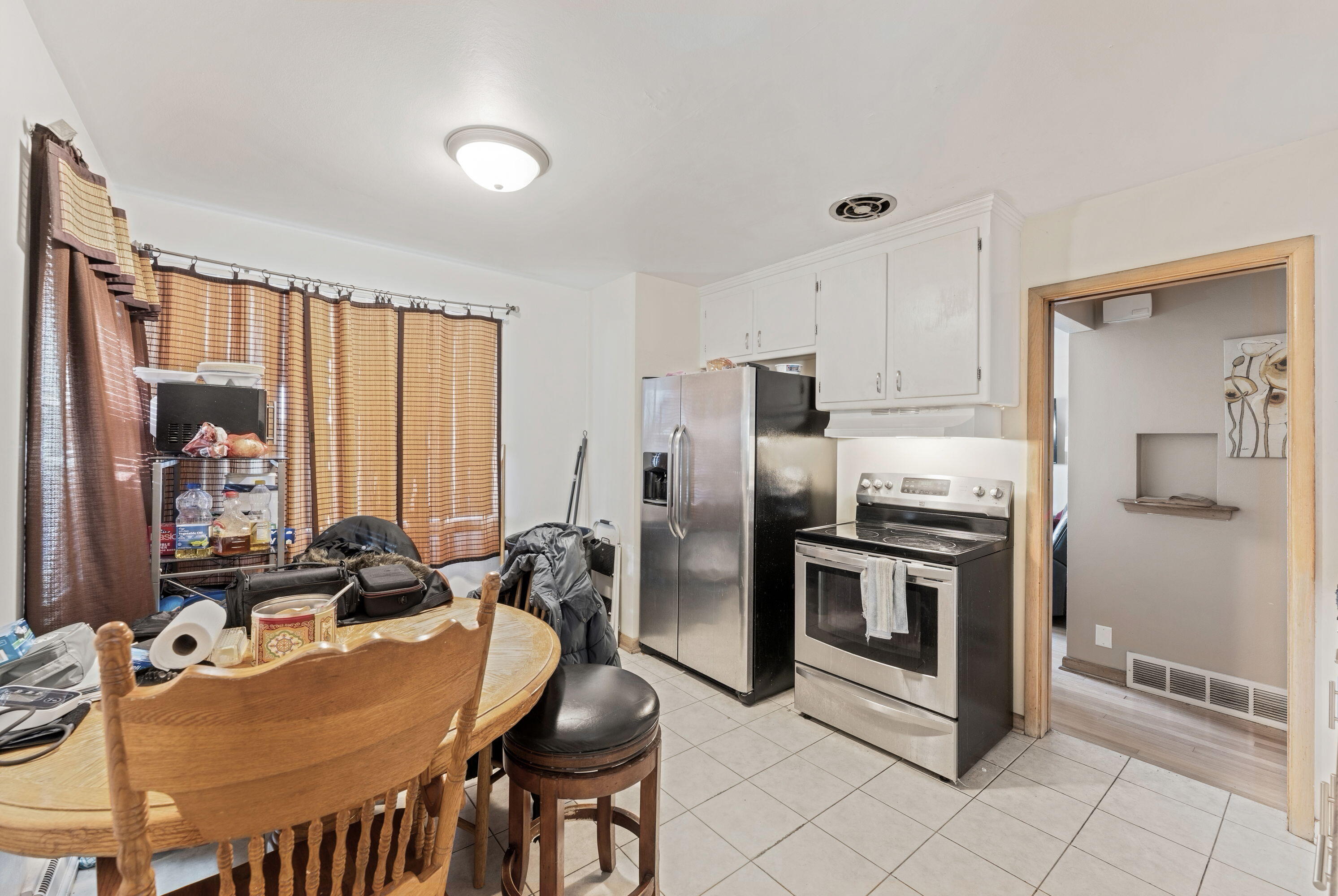 4446 North 73rd Street Milwaukee, WI 53218 - Photo 6 of 17 9_DH101619