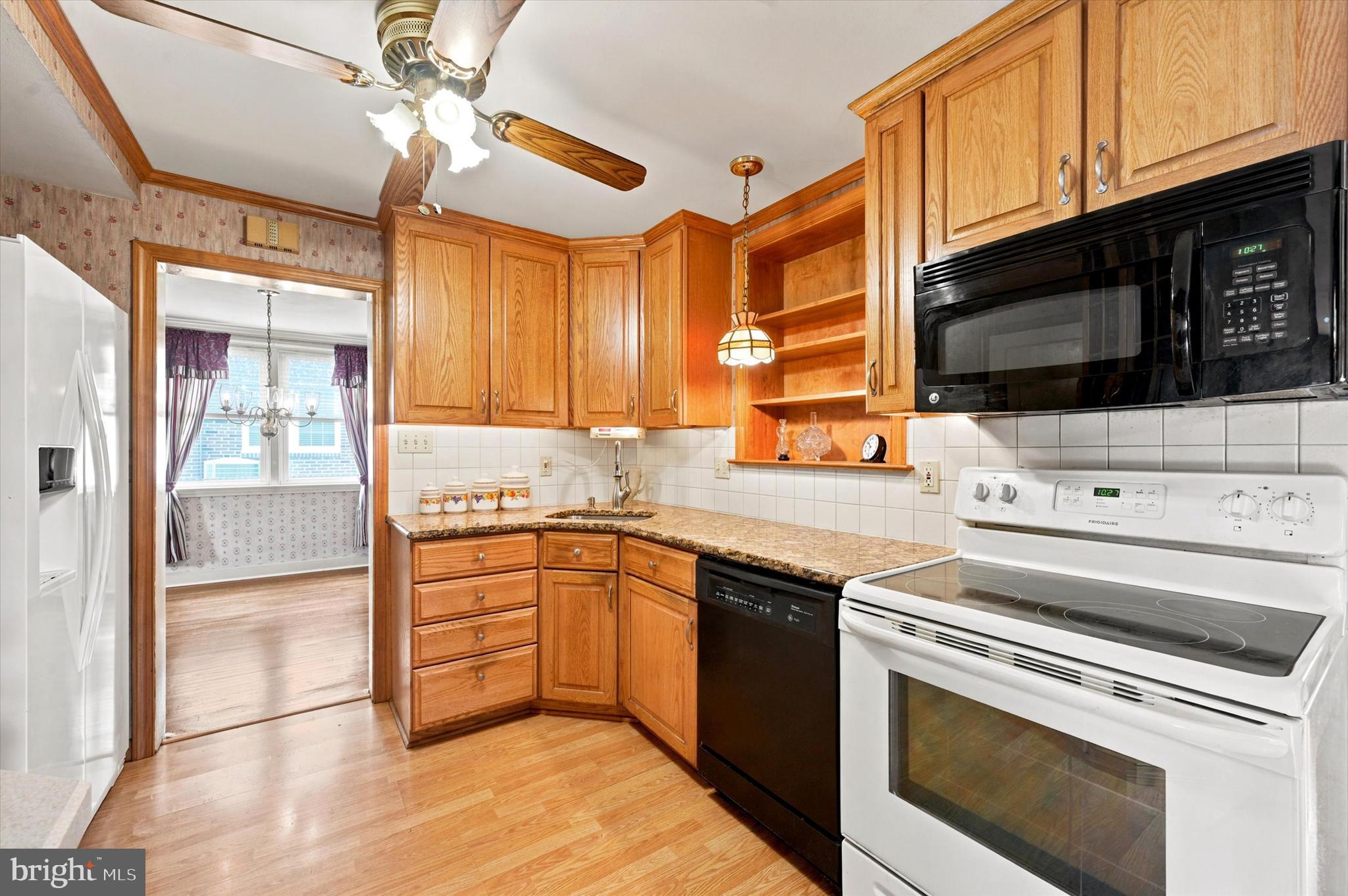 141 Flintlock Road Drexel Hill, PA 19026 - Photo 12 of 34