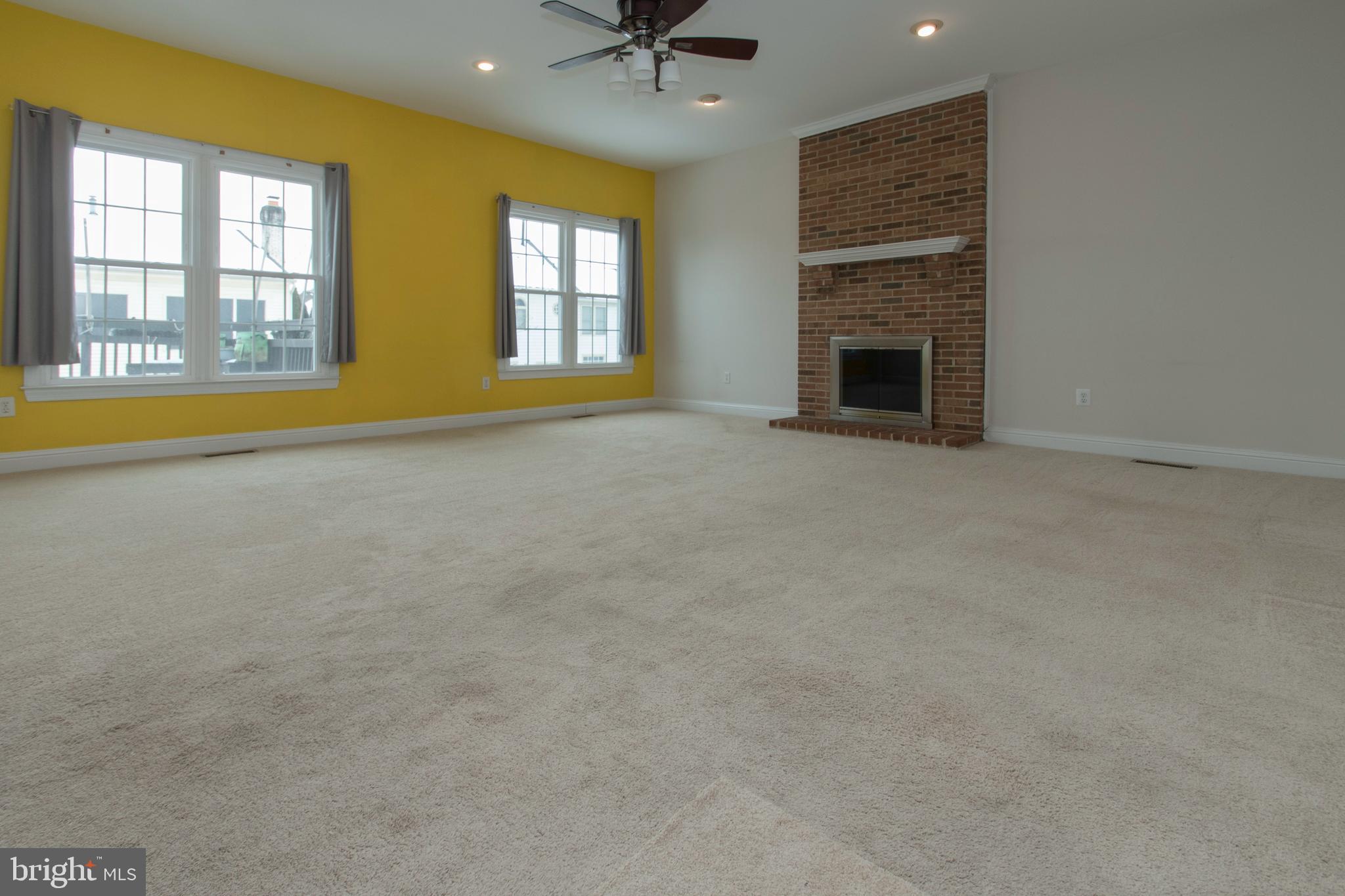 10817 Maplecrest Lane Potomac, MD 20854 - Photo 17 of 62