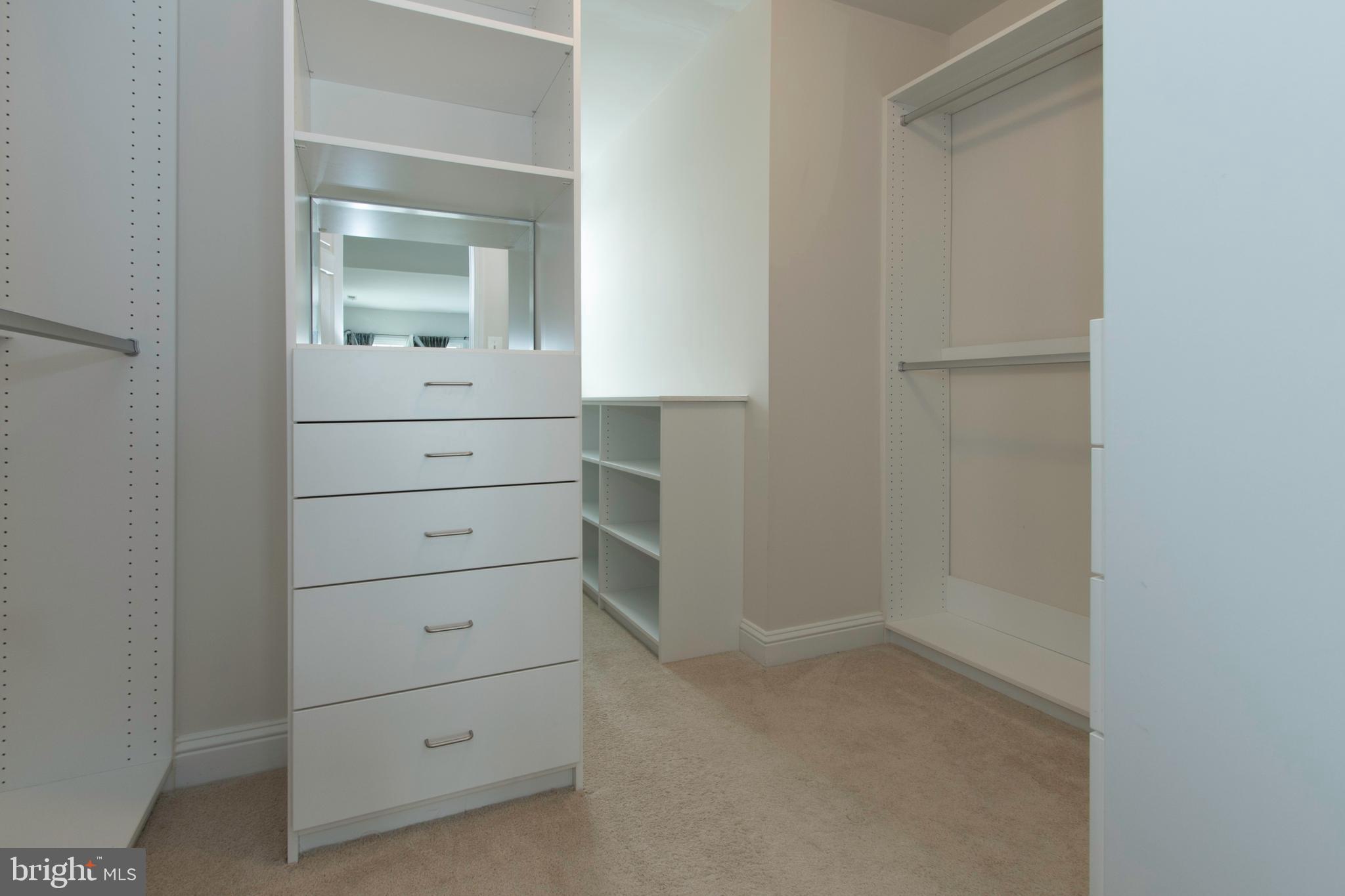 10817 Maplecrest Lane Potomac, MD 20854 - Photo 31 of 62