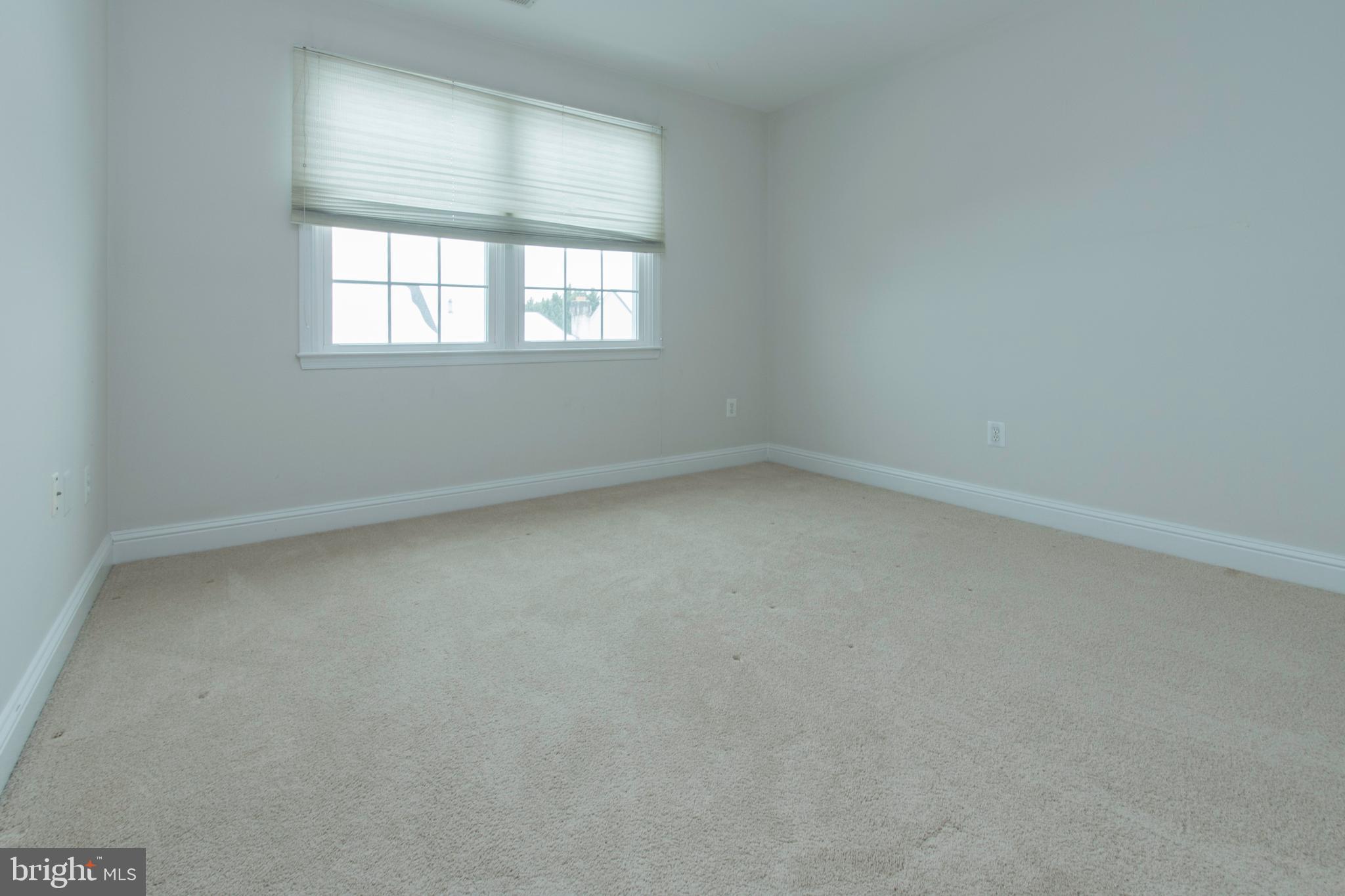 10817 Maplecrest Lane Potomac, MD 20854 - Photo 38 of 62