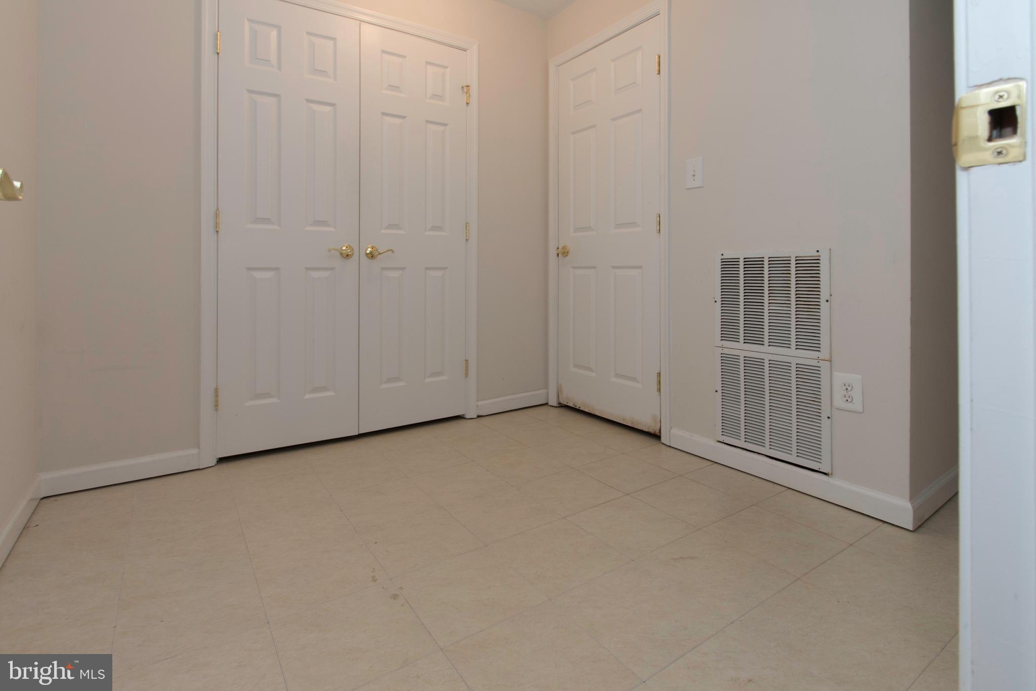 10817 Maplecrest Lane Potomac, MD 20854 - Photo 48 of 62