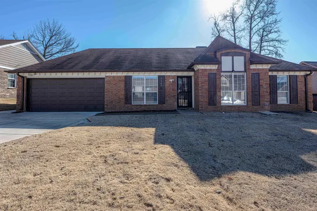 $295,000 | 7345 Old Dominion Court, Memphis, TN 38125