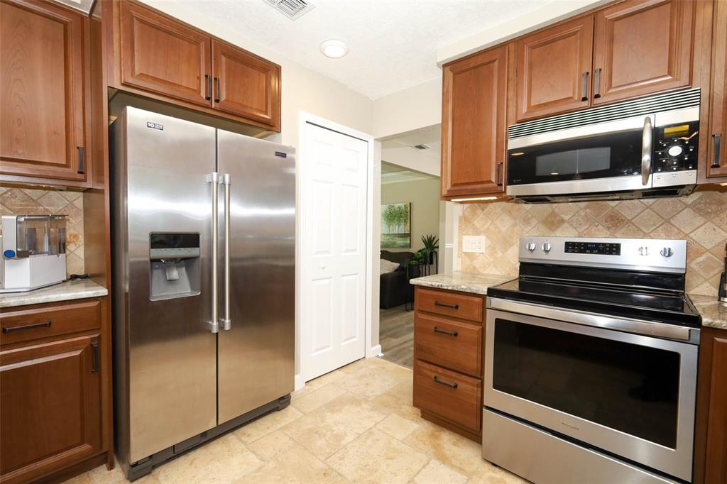 524 Alpine Street Altamonte Springs, FL 32701 - Photo 13 of 32 Gallery Image 13
