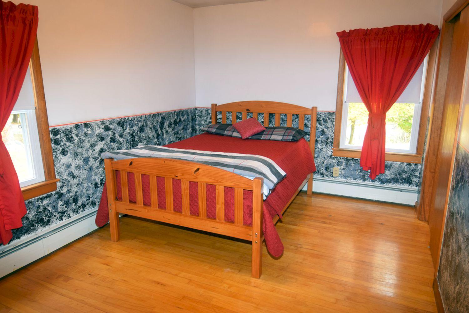 110 Cross Road Anson, ME 04911 - Photo 21 of 63 Bedroom 2