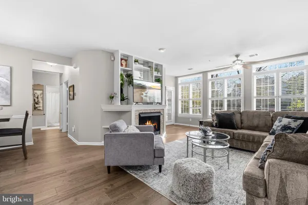 $470,000 | 7706 Haynes Point Way, Unit D, Alexandria, VA 22315