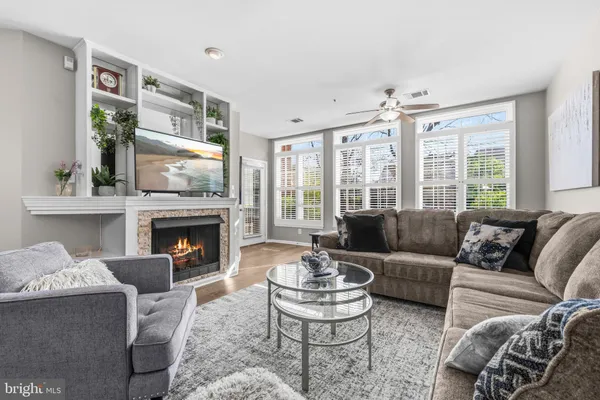 $470,000 | 7706 Haynes Point Way, Unit D, Alexandria, VA 22315