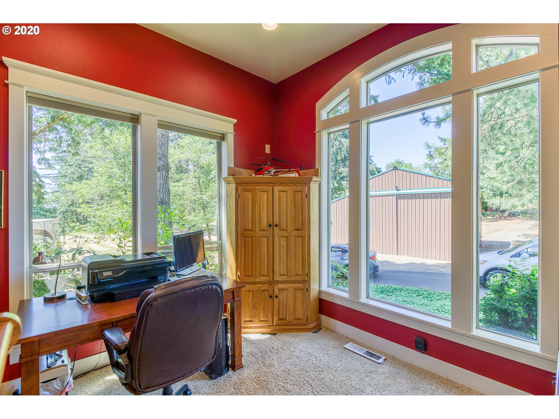 17420 Southwest Parrett Mountain Road Sherwood, OR 97140 - Photo 15 of 32 a living room with large window