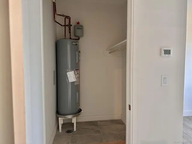 $2,750 | 362 West Merrick Road, Unit 107, Valley Stream, NY 11580