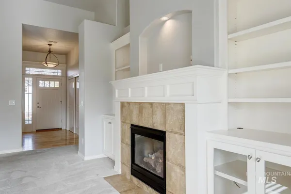 $669,900 | 2191 West Ditch Creek Drive, Meridian, ID 83646