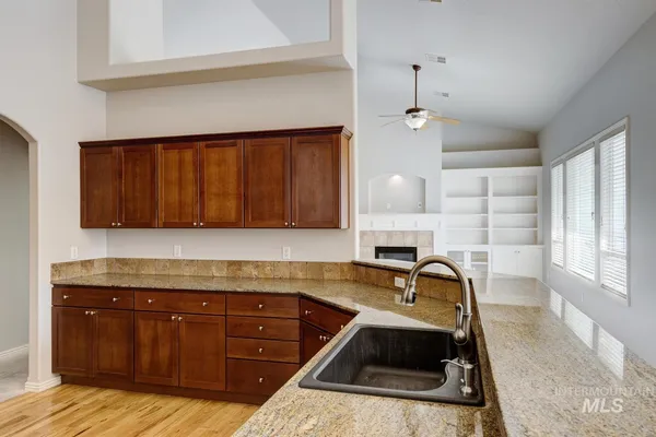 $669,900 | 2191 West Ditch Creek Drive, Meridian, ID 83646