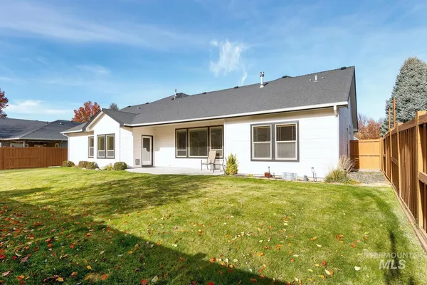 $669,900 | 2191 West Ditch Creek Drive, Meridian, ID 83646