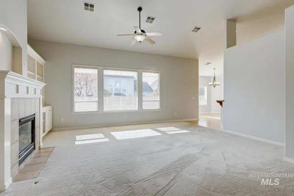 $669,900 | 2191 West Ditch Creek Drive, Meridian, ID 83646