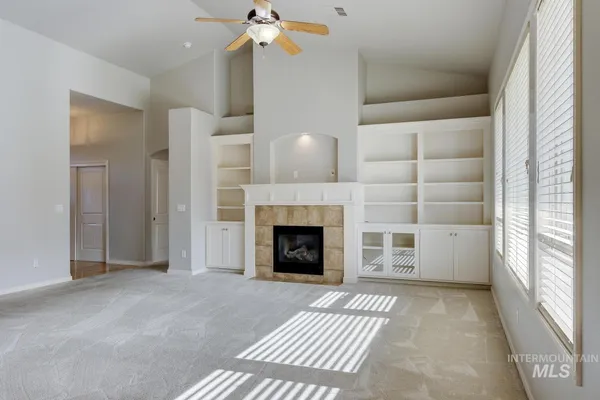 $669,900 | 2191 West Ditch Creek Drive, Meridian, ID 83646