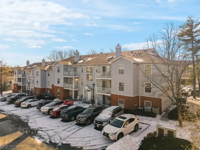 $310,000 | 753 Summer Avenue, Unit 3D, Newark, NJ 07104