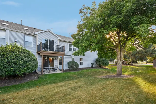 $220,000 | 20862 West Torrey Pines Lane, Unit 1B, Plainfield, IL 60544