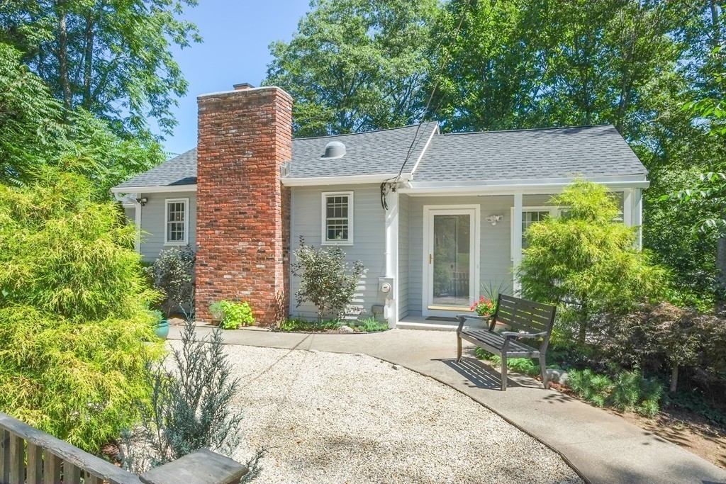 31 Sycamore Road Wayland, MA 01778 - Photo 1 of 21