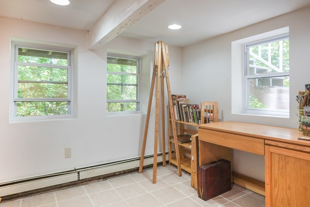 31 Sycamore Road Wayland, MA 01778 - Photo 13 of 21