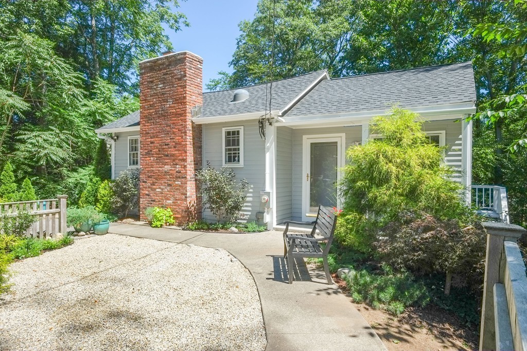 31 Sycamore Road Wayland, MA 01778 - Photo 20 of 21