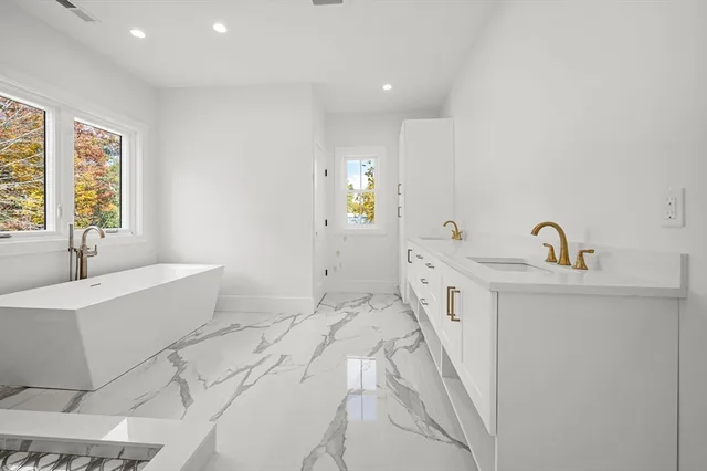 $2,675,000 | 345 Central Avenue, Needham, MA 02494