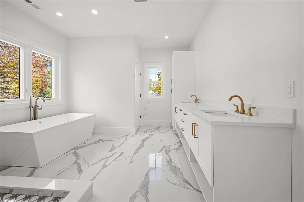 345 Central Avenue Needham, MA 02494 - Photo 21 of 34