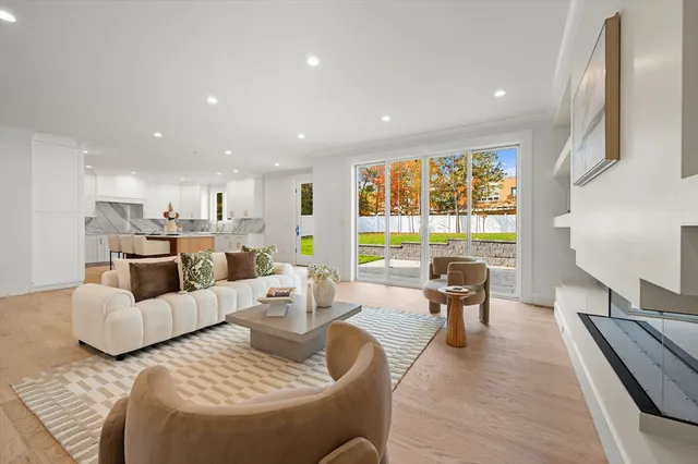 $2,675,000 | 345 Central Avenue, Needham, MA 02494