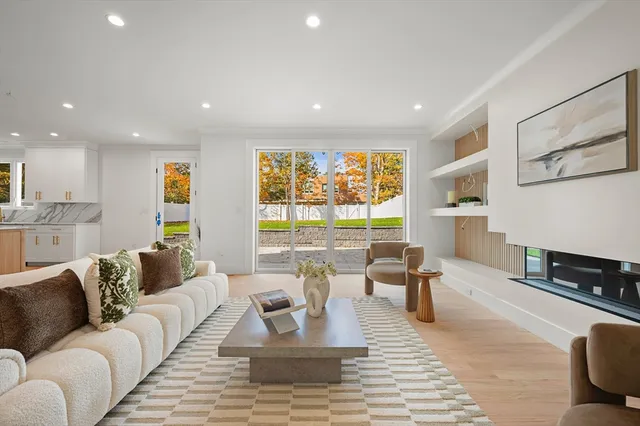 $2,675,000 | 345 Central Avenue, Needham, MA 02494