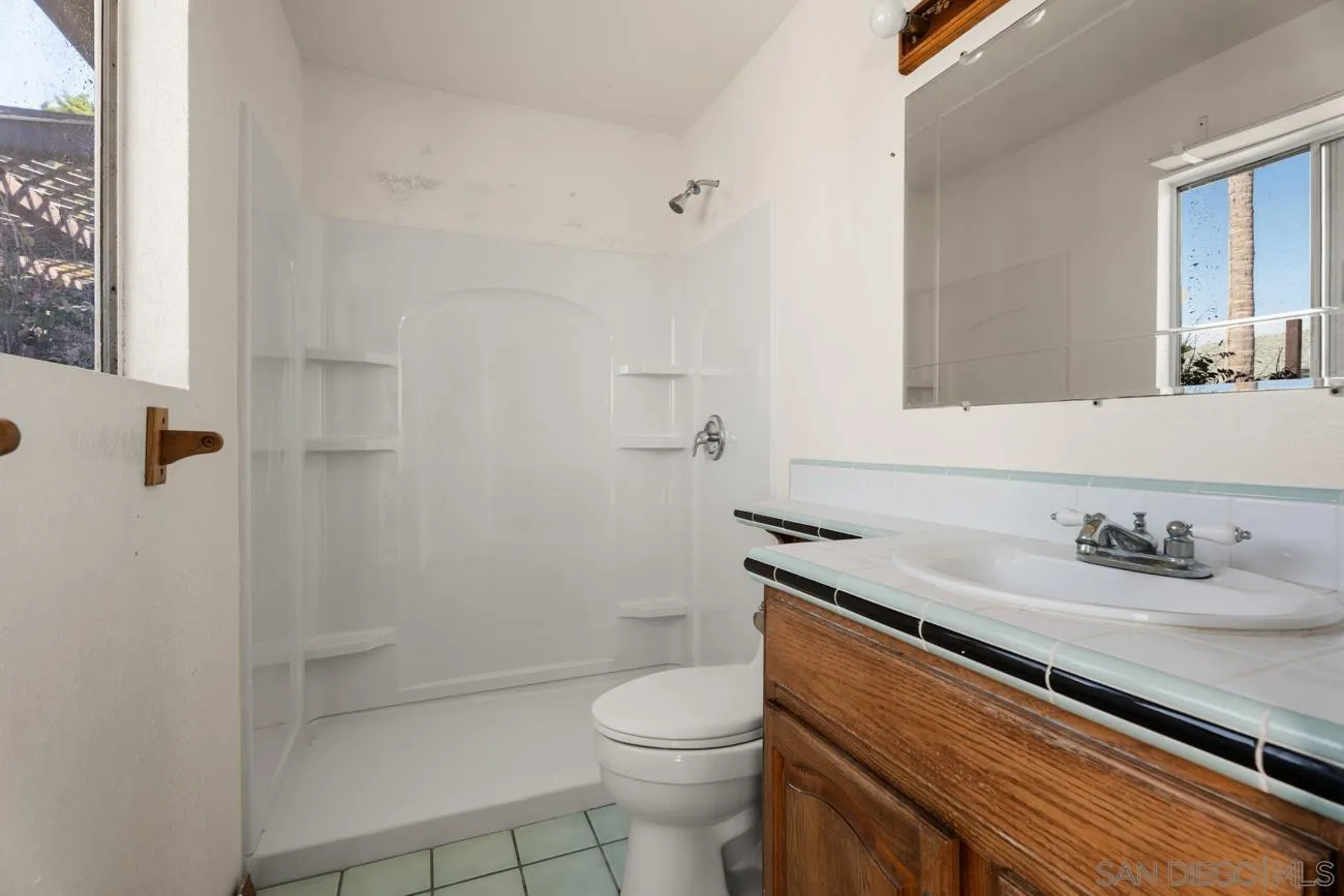 1718 Greentree Road Encinitas, CA 92024 - Photo 10 of 21