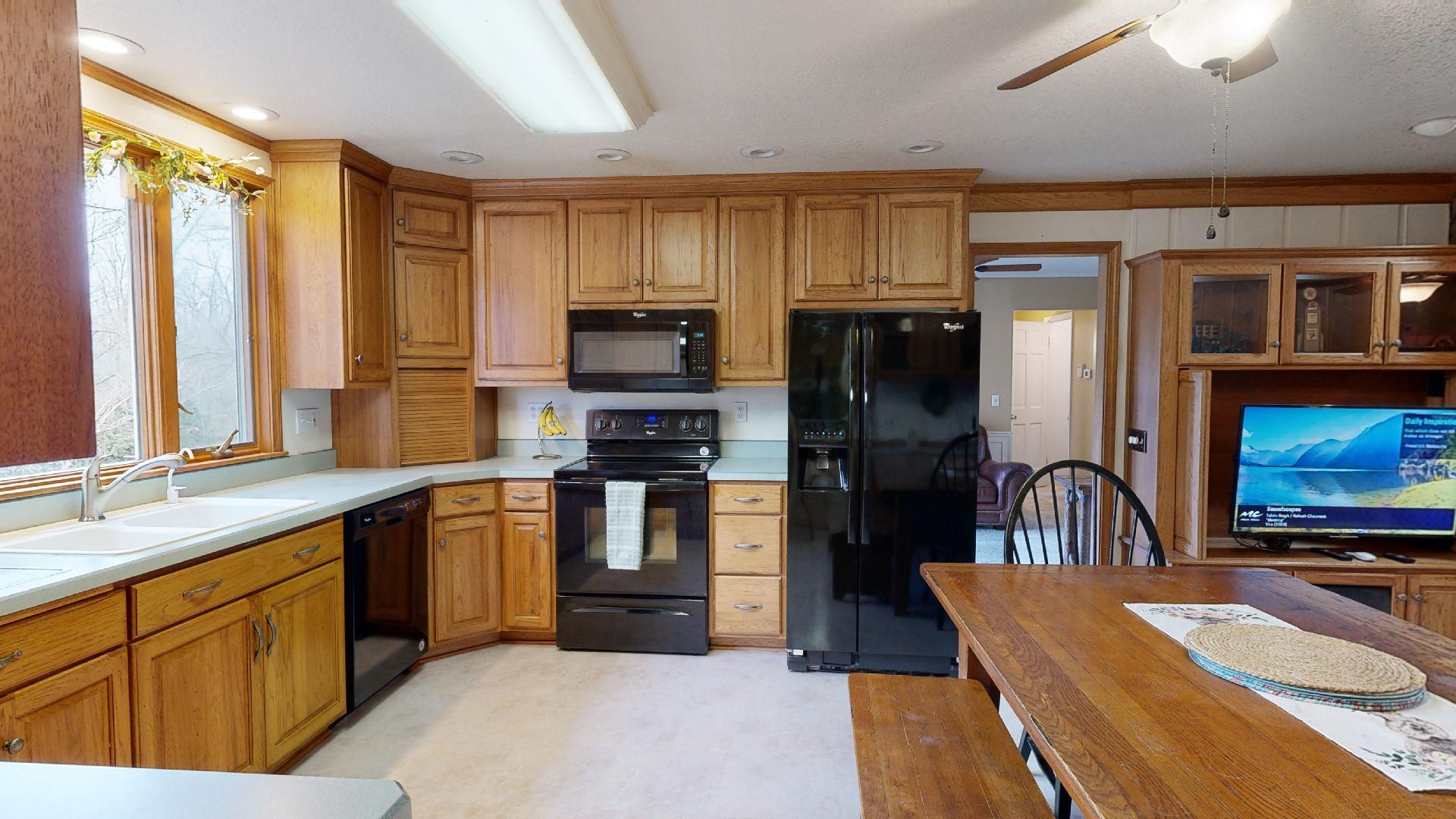 10360 South Meridian Road Hudson, MI 49247 - Photo 2 of 44 10360 S. Meridian (7)
