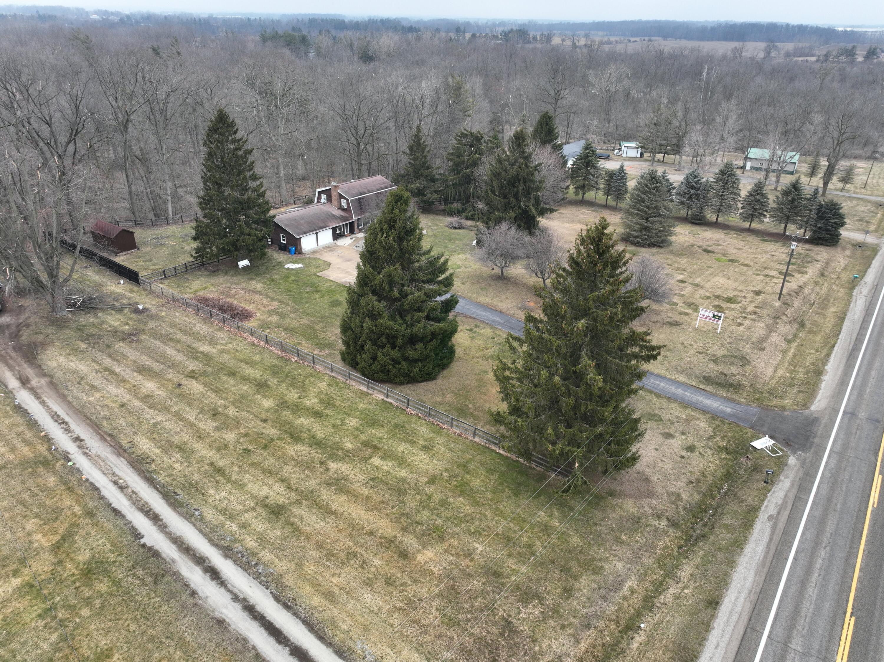 10360 South Meridian Road Hudson, MI 49247 - Photo 41 of 44 10360 S. Meridian (60)
