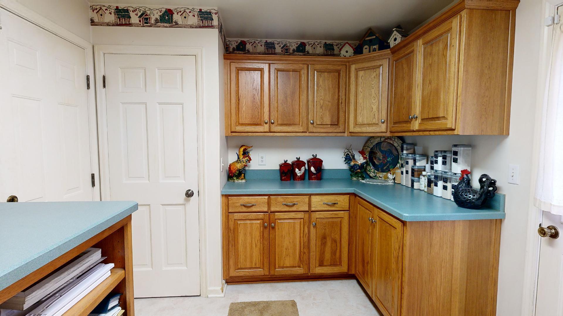 10360 South Meridian Road Hudson, MI 49247 - Photo 6 of 44 10360 S. Meridian (9)