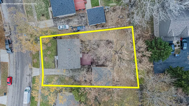 $349,900 | 9N621 Flora Drive, Elgin, IL 60123